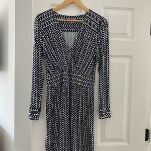 Vineyard Vine navy Dress